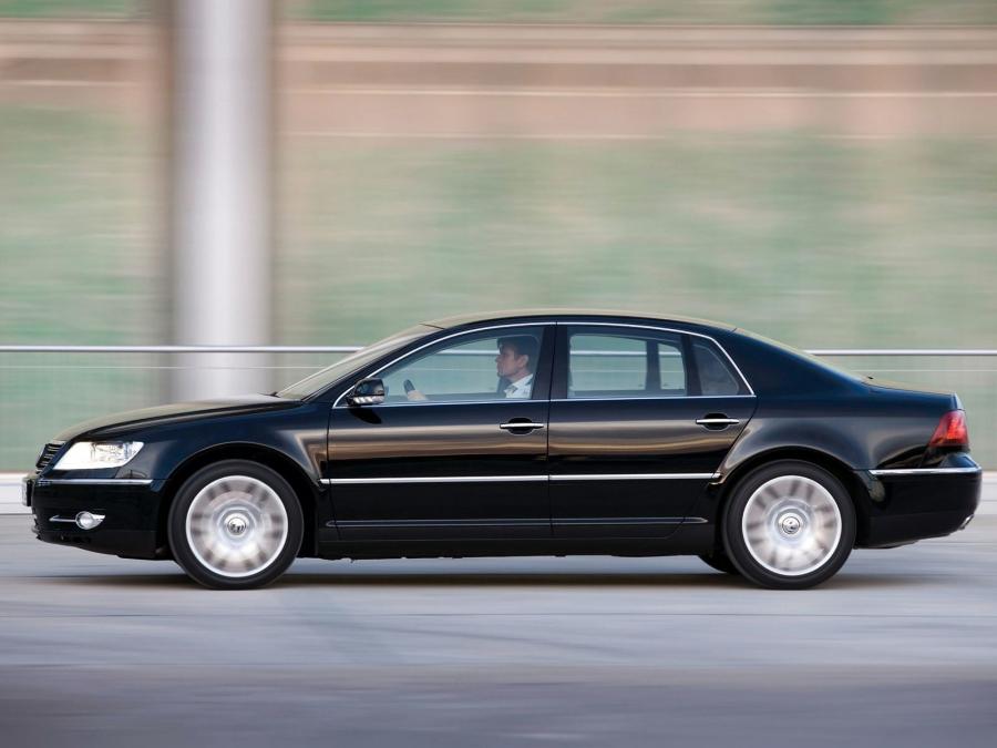  Volkswagen Phaeton V8 2007 года  (фото 4 из 23)